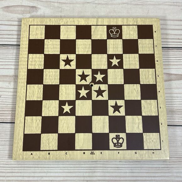 VTG Space Chess Game Board PARTS ONLY 1970 Pacific Game Co #1420 Star Trek *READ - Picture 8 of 12